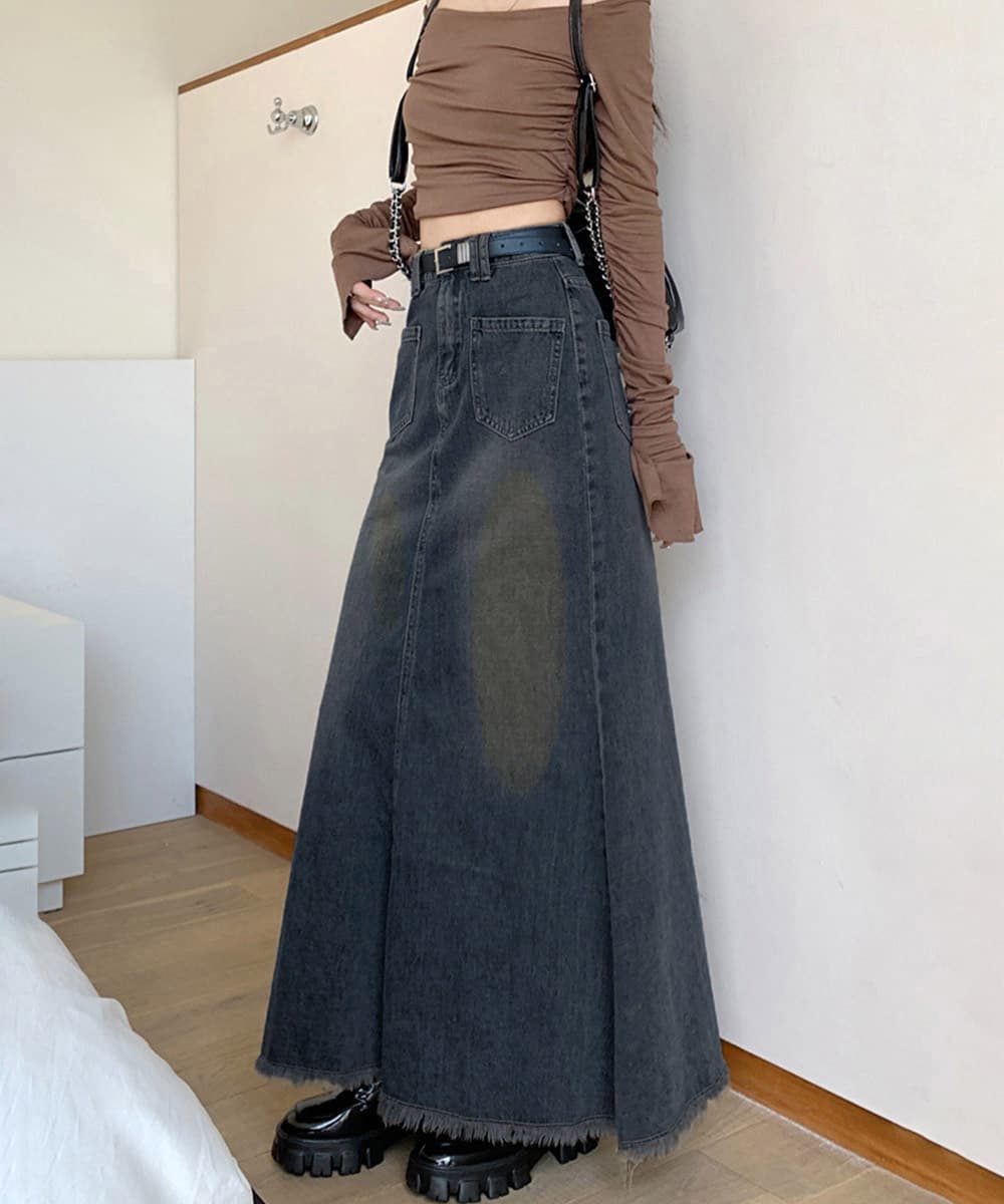 切りっぱなしフリンジデニムマーメイドスカート