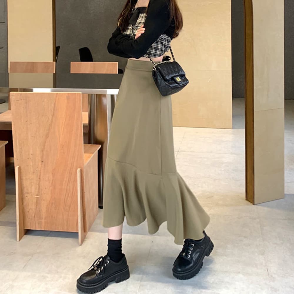 韓国風マーメイドスカート スリット入り裾フレア